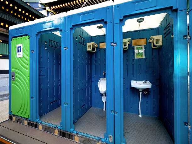 Best Portable bathroom rental  in Chinook, MT